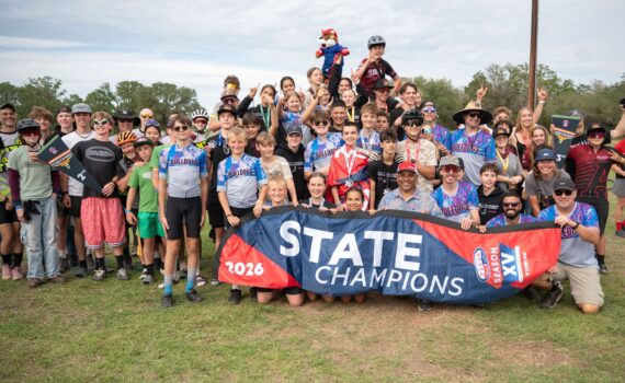 The Bulldogs win the Season XV State Championship!